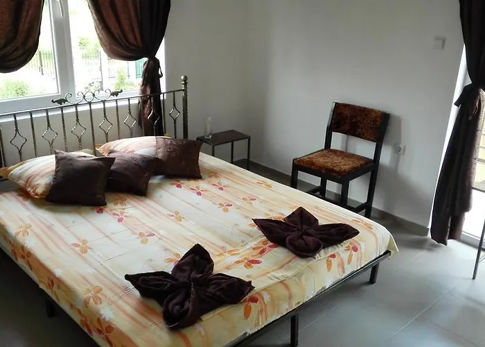 招待所 Dracena 3*