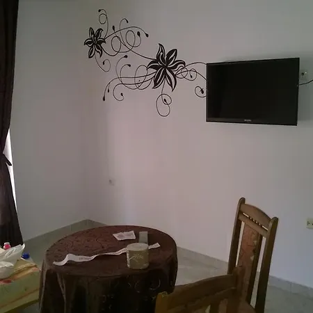 Pensión Dracena