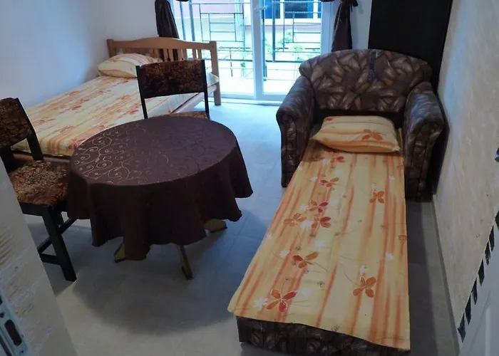 Pensión Dracena Ravda